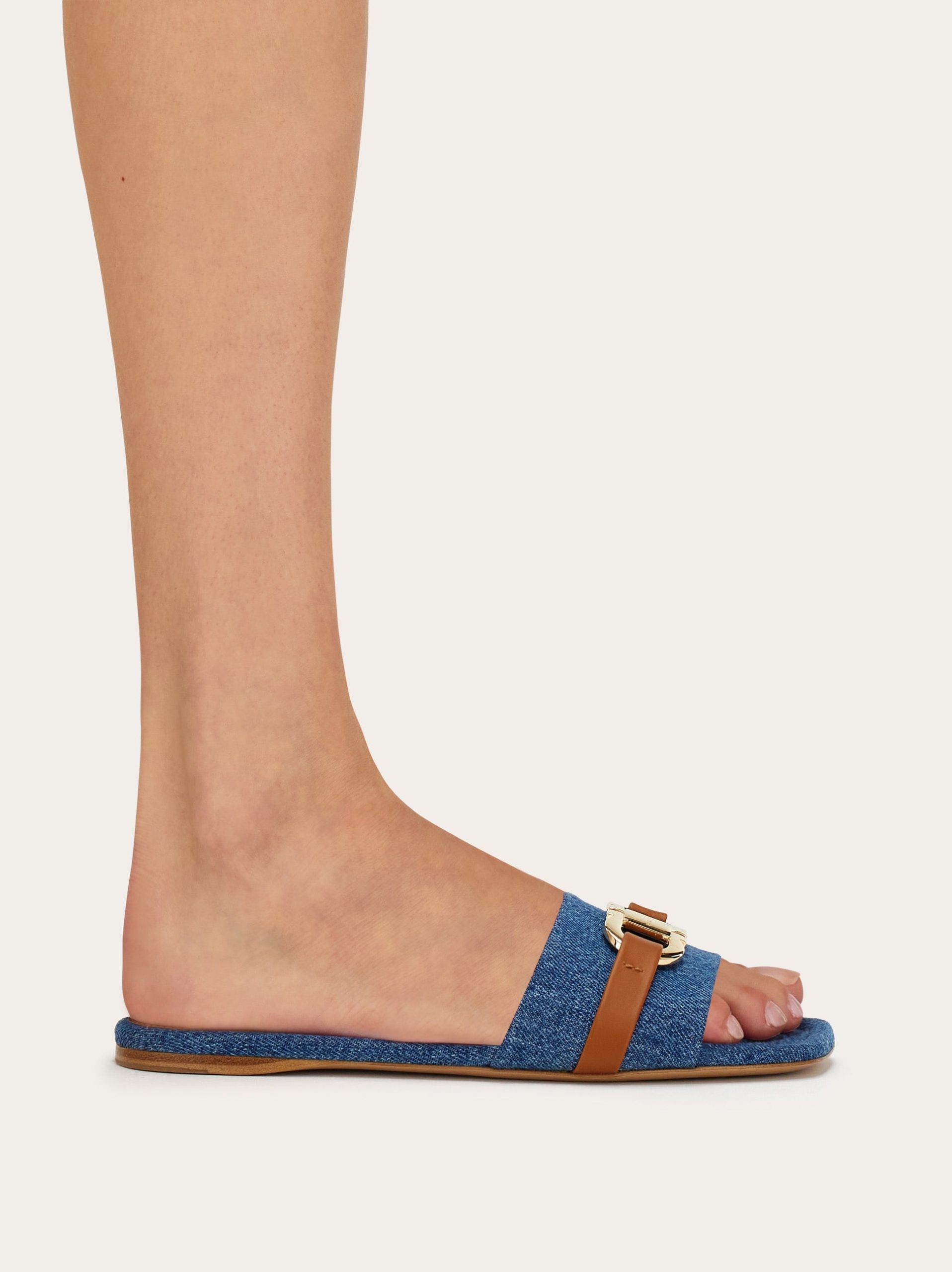 Ferragamo Flat slide with Gancini ornament - Image 6